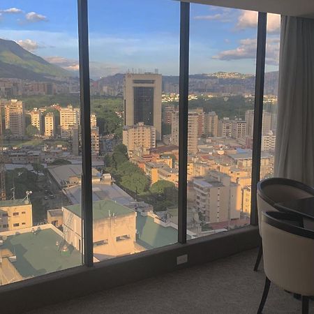 Hotel Chacao Suites Каракас Екстериор снимка