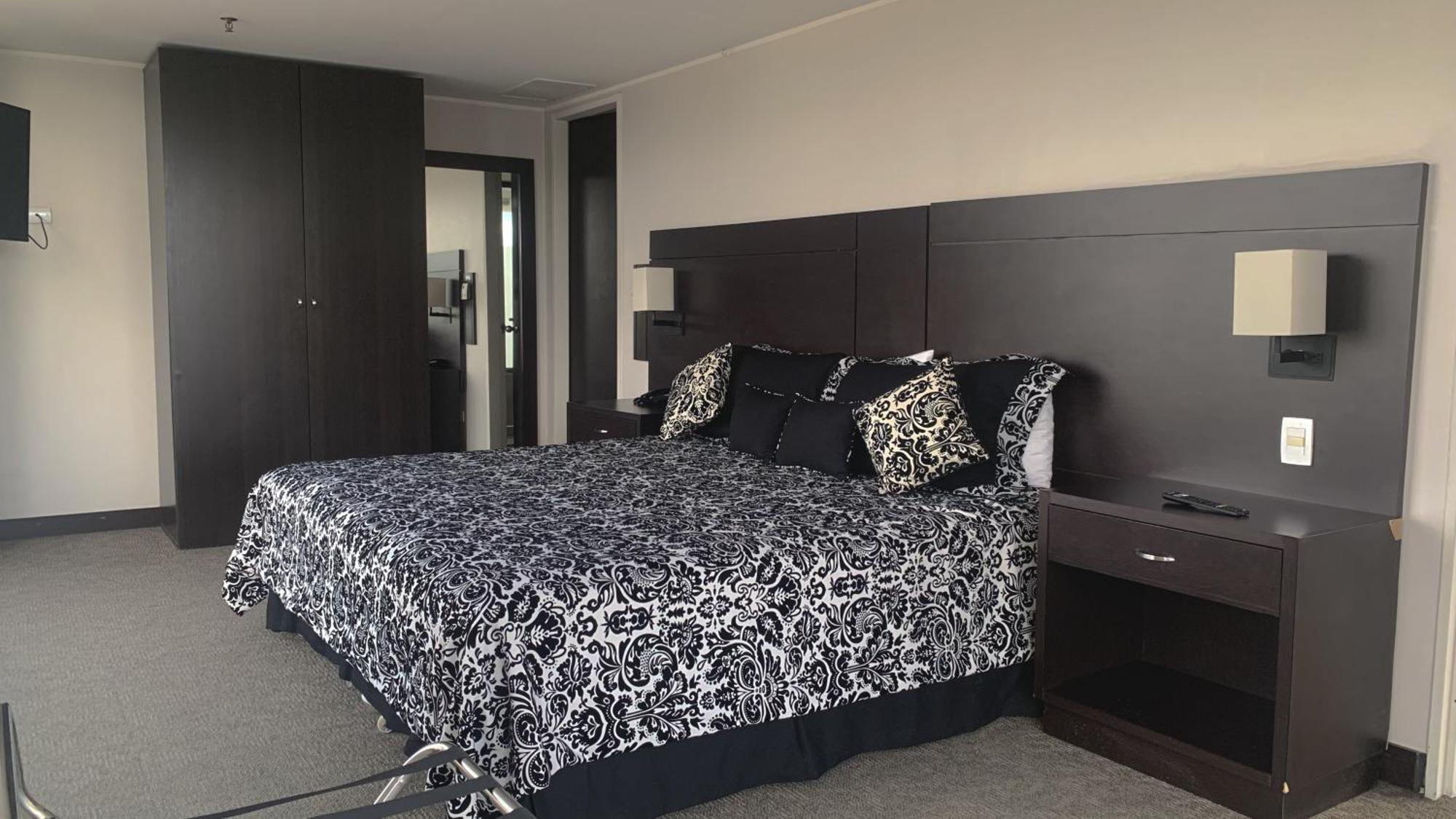 Hotel Chacao Suites Каракас Екстериор снимка