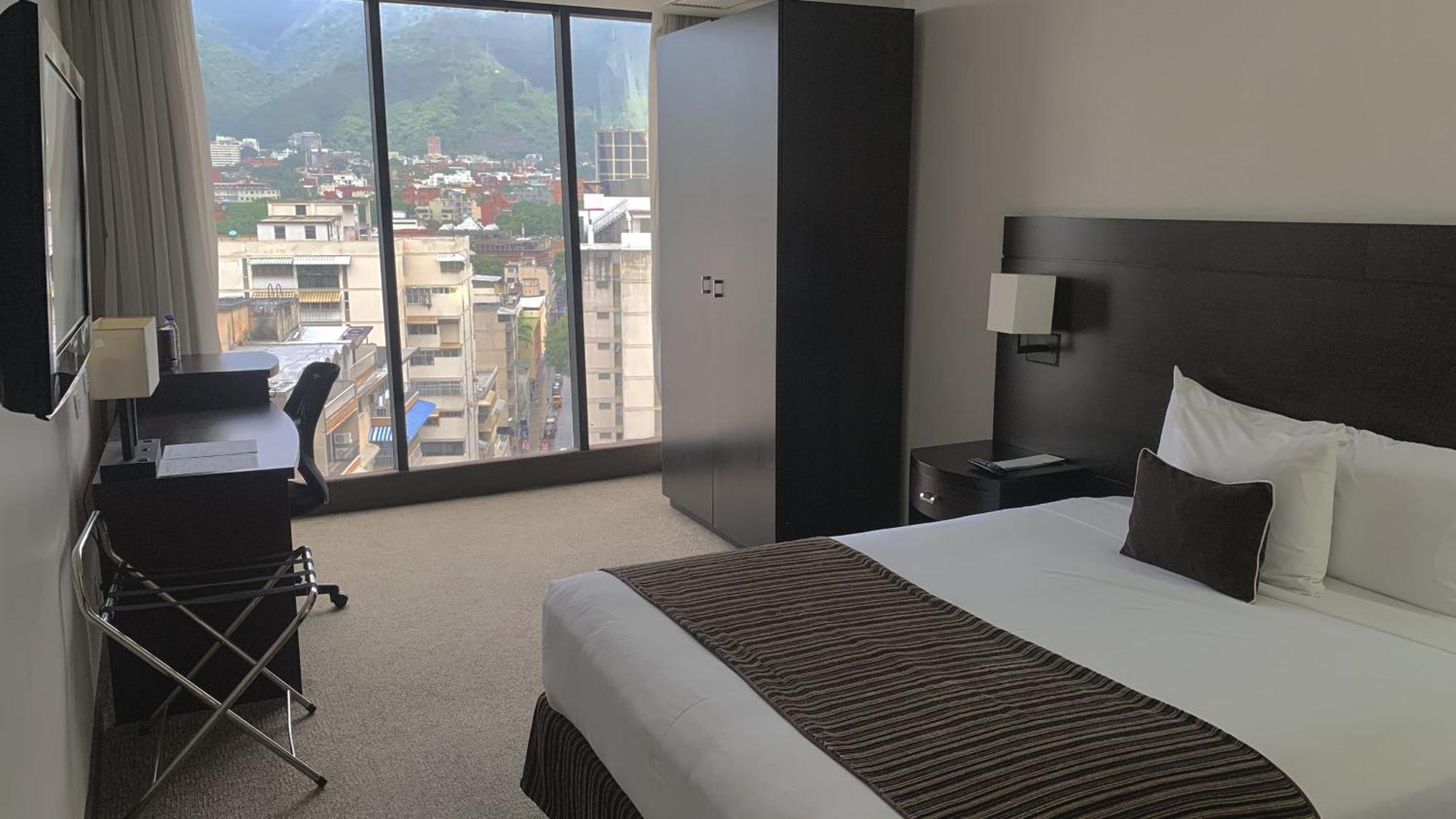 Hotel Chacao Suites Каракас Екстериор снимка